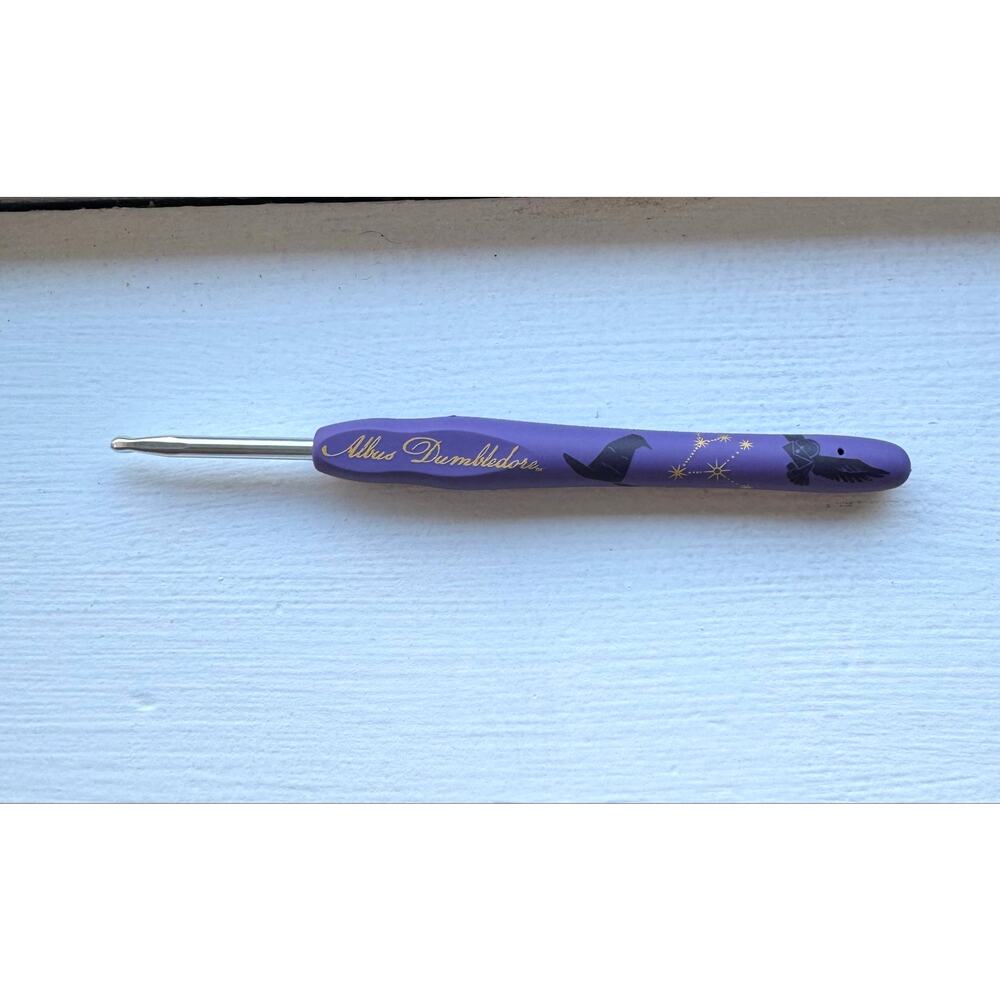 *Never Used* The Woobles Harry Potter™ Albus Dumbledore Collectible Crochet Hook